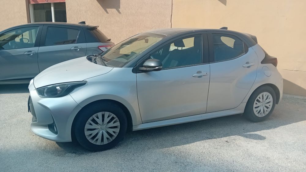 TOYOTA YARIS 1.0 B 72 CV
